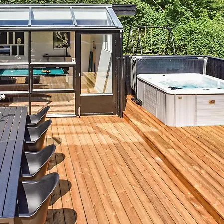 Four-bedroom In Juelsminde Σπίτι διακοπών