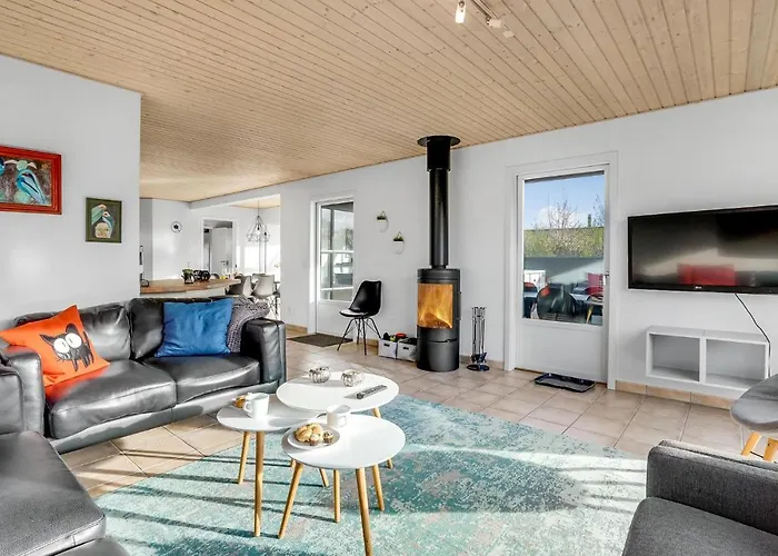 بيت للعطل Four-bedroom In Juelsminde Sonderby (Midtjylland)